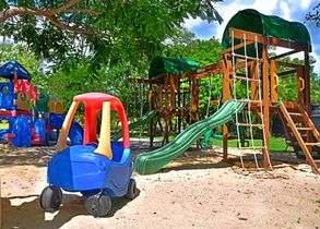 Hotel Embassy Suite Los Marlins Kid Club